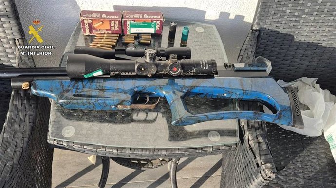 Arma incautada por la Guardia Civil en la operación 'Sariqatum Oris'.