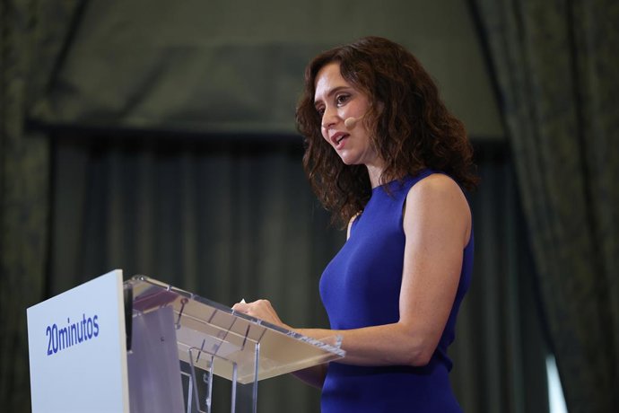 La presidenta de la Comunidad de Madrid, Isabel Díaz Ayuso, durante el ciclo ‘El pulso de nuestras comunidades: Madrid’, en el Hotel InterContinental, a 9 de julio de 2026, en Madrid (España). El encuentro ha sido organizado por el periódico 20minutos.