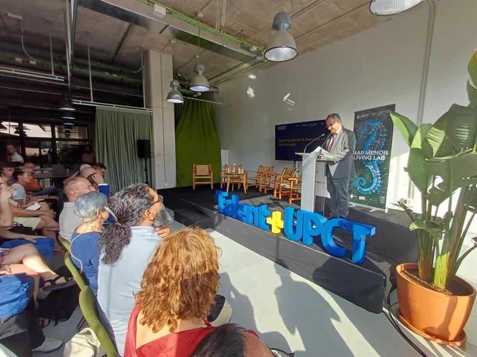 El Consejero De Medio Ambiente, Industria, Universidades, Investigación Y Mar Menor, Junto Con El Rector De La Universidad Politécnica De Cartagena, Participa En La Inauguración De La Summer School ‘Mar Menor Living Living Lab'