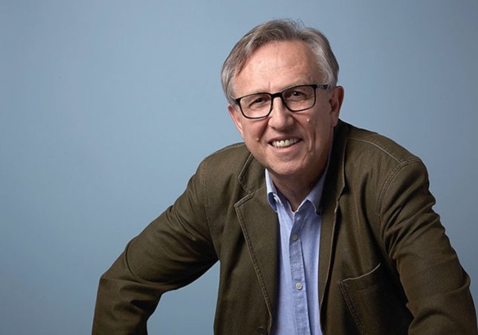 Eugenio Coronado, catedràtic de Química Inorgànica de la Universitat de València i director de l'ICMol, guanyador del V Premi Nacional de Nanotecnologia 2026.