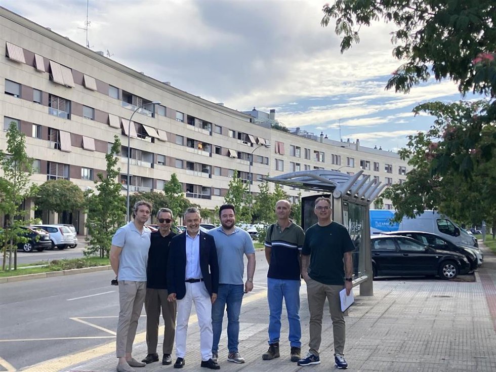 El nuevo ajardinamiento del Paseo del Prior incorpora 58 árboles, 1.366 arbustos y 1.325 m2 de zonas verdes