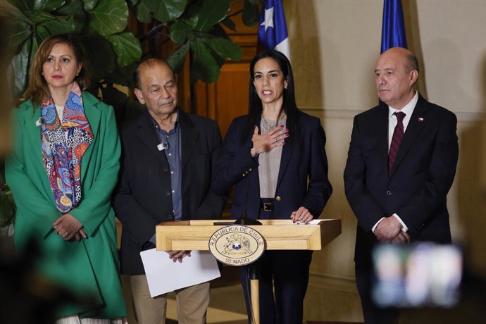 Valparaiso, 8 de julio 2026 Punto de prensa del ministro de Hacienda Jorge Quiroz, y los senadores Ricardo Celis, Paulina Nunez y Loreto Carvajal tras comision de Trabajo Sebastian Cisternas/Aton Chile