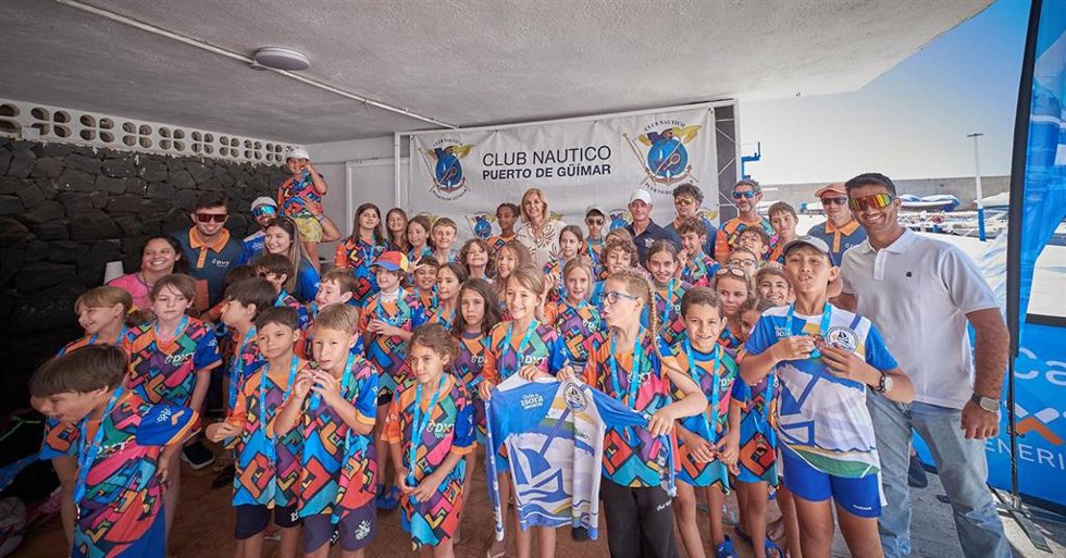 Archivo - Participantes en la modalidad de vela en los 'Juegos Cabildo'