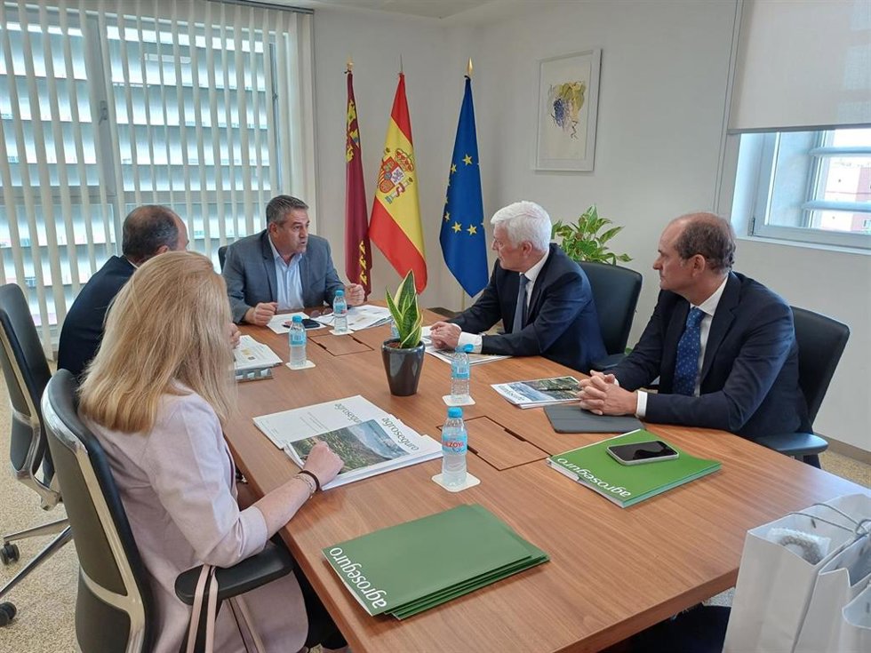 El Gobierno regional aumenta al máximo las ayudas al seguro agrario para ocho cultivos estratégicos