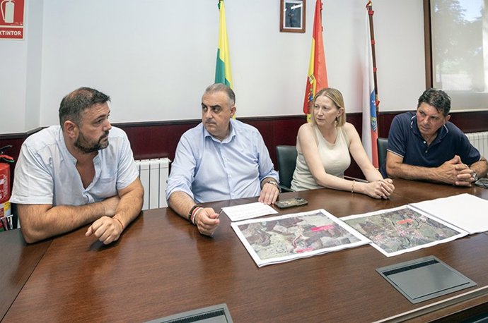 Fomento movilizará más de 8,5 millones en la mejora de tres carreteras en Ribamontán al Monte, Entrambasaguas y Bareyo