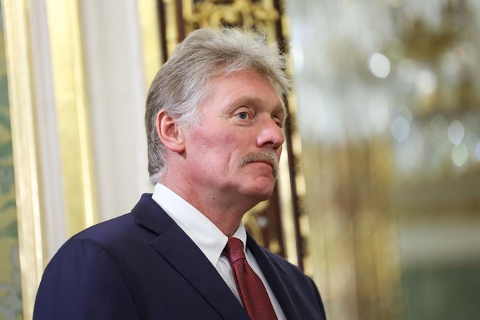Archivo - Arquivo - RÚSSIA, MOSCOU - 3 DE JUNHO DE 2026: O porta-voz do presidente russo Putin, Dmitry Peskov, durante uma reunião entre o presidente russo Putin e a presidente da Tanzânia, Samia Suluhu Hassan, no Kremlin