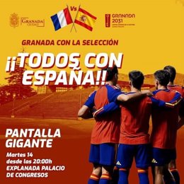 Pantalla gigante en la explanada del Palacio de Congresos para el España-Francia de este martes.