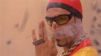 Ali G anda suelto... en Wimbledon: Sasha Baron Cohen irrumpe en para "vender toda la hierba que pueda"