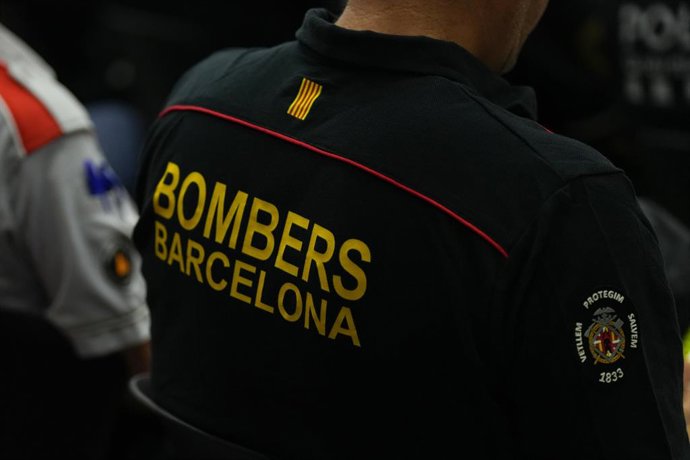 Un agent dels Bombers de Barcelona