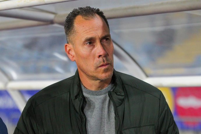 Futbol, O’Higgins vs Nublense Semifinal, Copa de la Liga 2026  El entrenador de O’Higgins Lucas Bovaglio es fotografiado durante el partido Semifinal de Copa de la Liga contra Nublense disputado en el Estadio Codelco El Teniente de Rancagua,