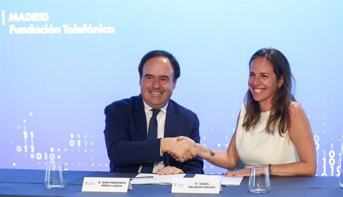 Generalitat y Telefónica impulsan 42 Alicante, un campus de programación para formar nuevos profesionales