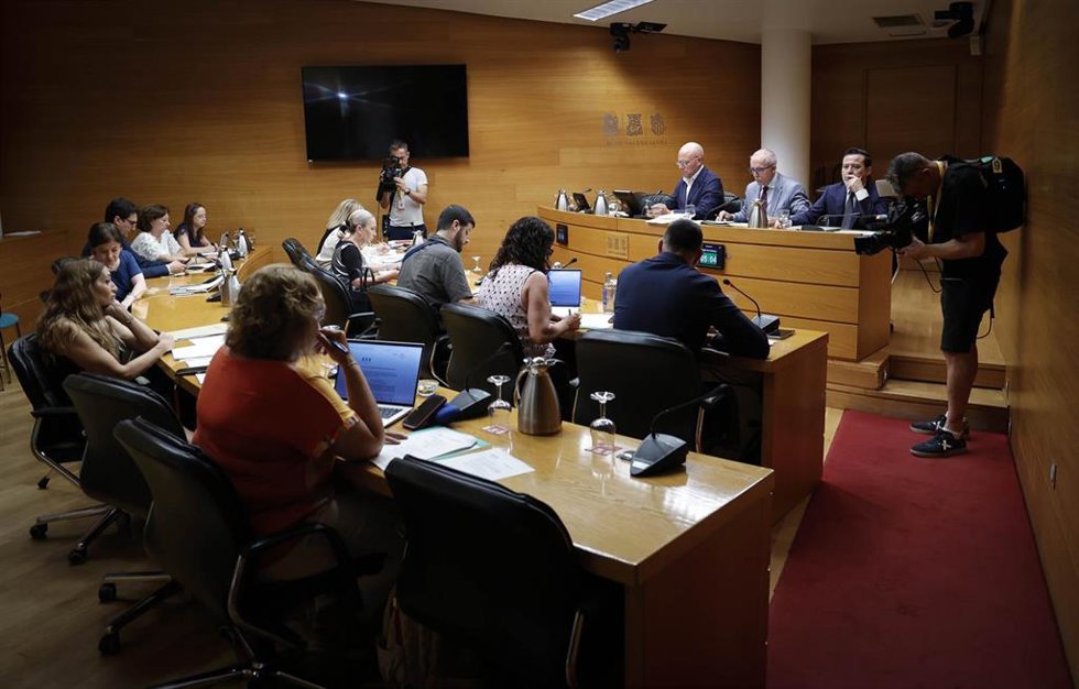 Comisión de Economía, Presupuestos y Hacienda de Les Corts