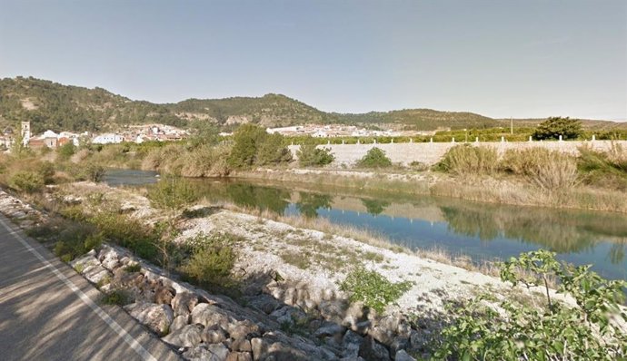 Archivo - Río Xúquer a su paso por Sumacàrcer (Valencia)
