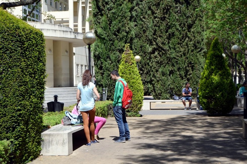 Archivo - Estudiantes, alumnos, jóvenes, Universidad, adolescentes, aulas, clases