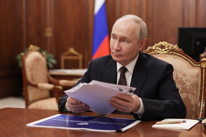 RUSSIA, MOSCOW - JUNE 29, 2026: Russia's President Vladimir Putin during a meeting with Russia's Human Rights Commissioner Lantratova in the Kremlin,Image: 1113325791, License: Rights-managed, Restrictions: * Switzerland And Russia Rights Out *, Model Rel