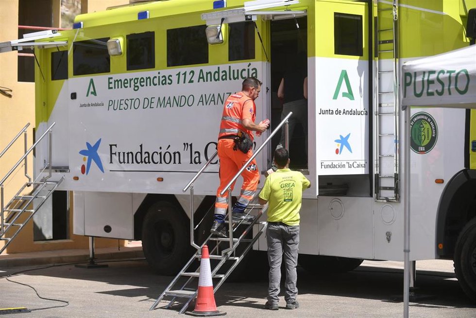 Puesto de mando avanzado desplegado por un incendio forestal, a 10 de julio de 2026, en Los Gallardos, Almería, Andalucía (España). 