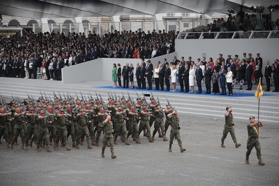 El regimiento 'Príncipe 3' desfila en París el 14 de julio de 2019.