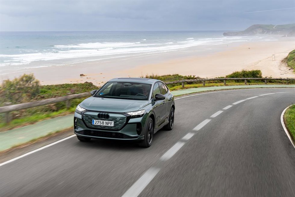 Audi renueva el Q4 e-tron con hasta 592 km de autonomía, más tecnología y precios desde 50.970 euros