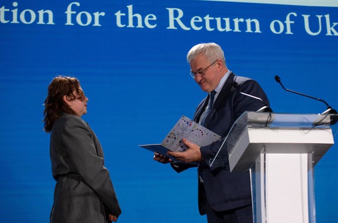 Archivo - April 30, 2026, Kyiv, Ukraine: Minister of Foreign Affairs of Ukraine Andrii Sybiha participates in the Civil Society and Expert Day in Kyiv, Ukraine, April 30, 2026. Organised by the Bring Kids Back UA initiative with the support of the Ukraini