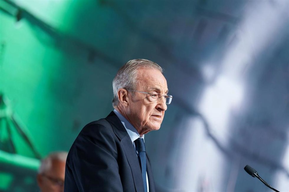 Archivo - El presidente de ACS, Florentino Pérez, durante la junta de accionistas de ACS, en Ifema Madrid, a 8 de mayo de 2026, en Madrid