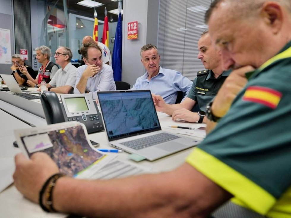 Reunión del CECOPI en la Sala de Crisis del 112 en el Edificio Pignatelli