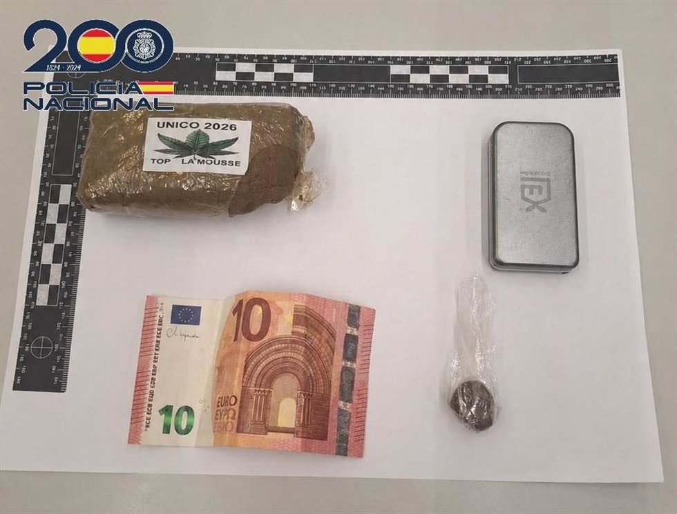 Detenido un hombre vendiendo hachís en el parque Primero de Mayo de Logroño