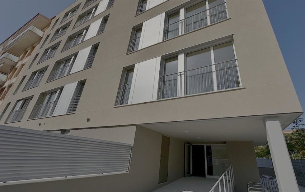 Primer edificio de habitaje público de Malgrat de Mar (Barcelona)
