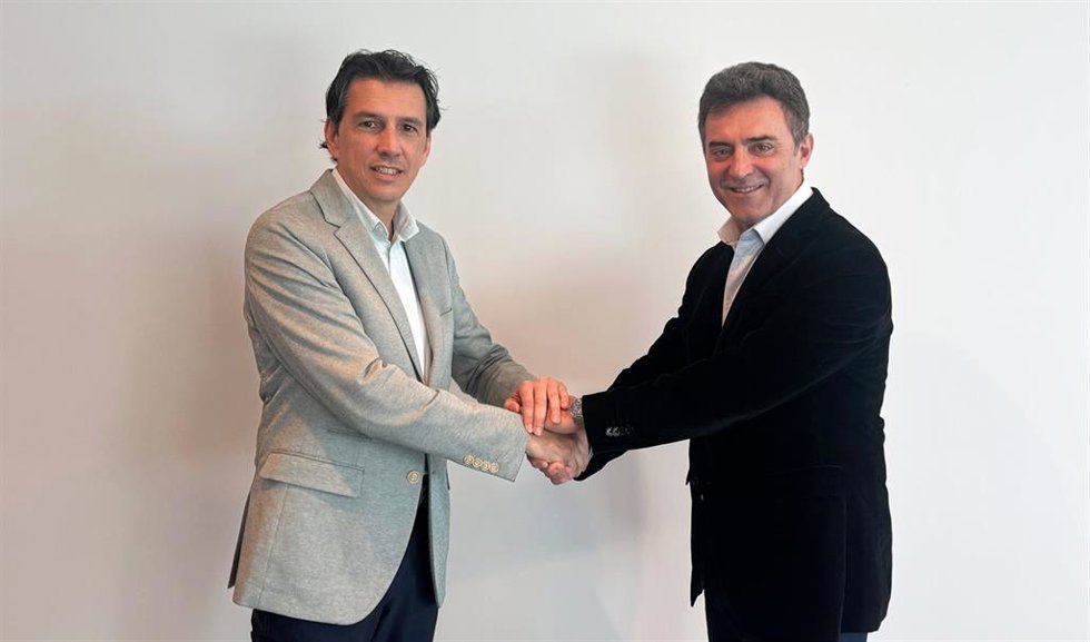 TotalEnergies y Veolia han firmado un acuerdo de compra de energía para descarbonizar la gestión municipal del agua en España