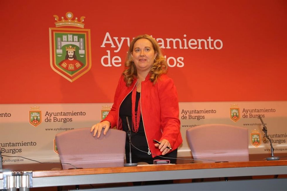 Archivo - La alcaldesa de Burgos, Cristina Ayala. Archivo.