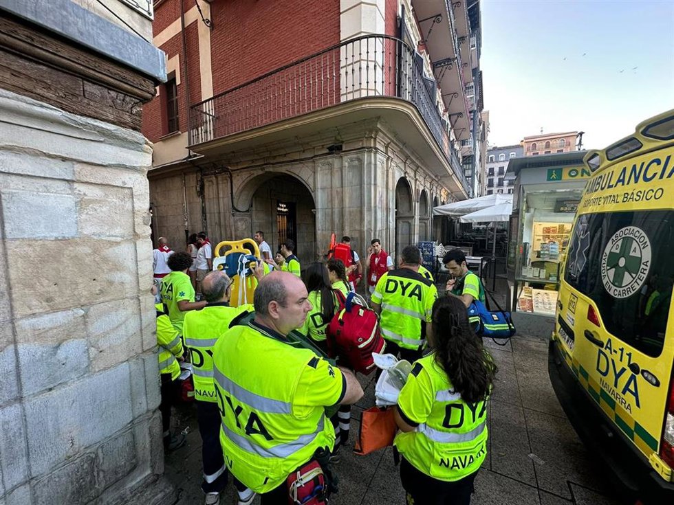 Voluntarios de DYA.