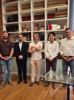 Representantes de Chery Group y Alfafar