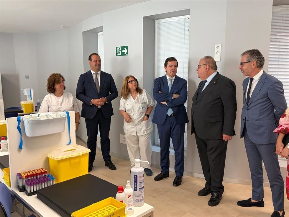 Inauguración del centro de salud de Santa Marta de Tormes (Salamanca)