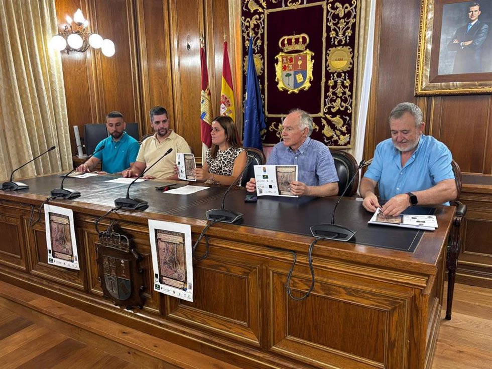 Presentación de las XVIII Jornadas Romanas de Villar de Domingo García.