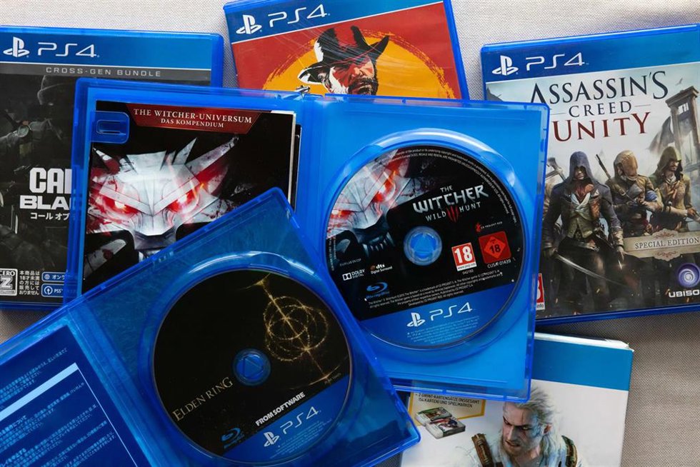 Juegos físicos para PlayStation.