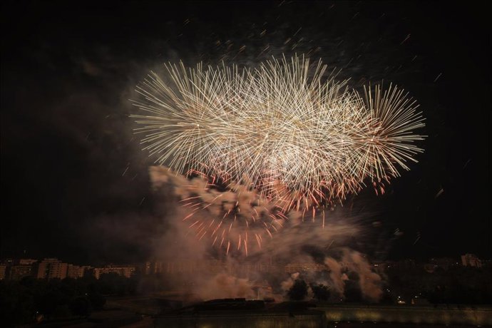 Colección de fuegos artificiales.