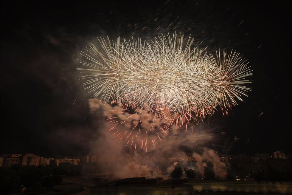 Colección de fuegos artificiales.