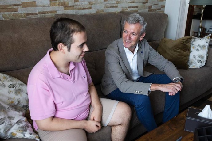 Rueda busca llegar a los 50.000 beneficiarios del Bono Coidado no Fogar antes de finalizar la legislatura