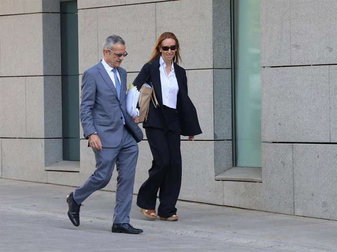 La abogada del exasesor ministerial Koldo Garcí, Leticia de la Hoz, a su llegada a la Audiencia Nacional, a 14 de julio de 2026, en Madrid (España). 