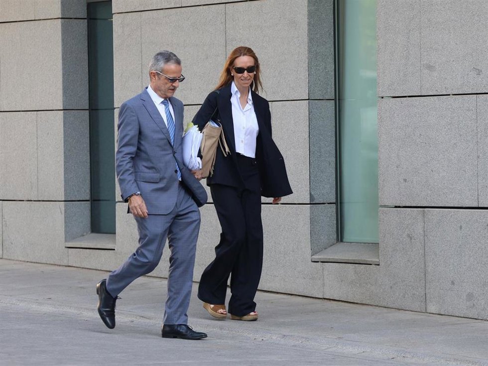 La abogada del exasesor ministerial Koldo Garcí, Leticia de la Hoz, a su llegada a la Audiencia Nacional, a 14 de julio de 2026, en Madrid (España). 