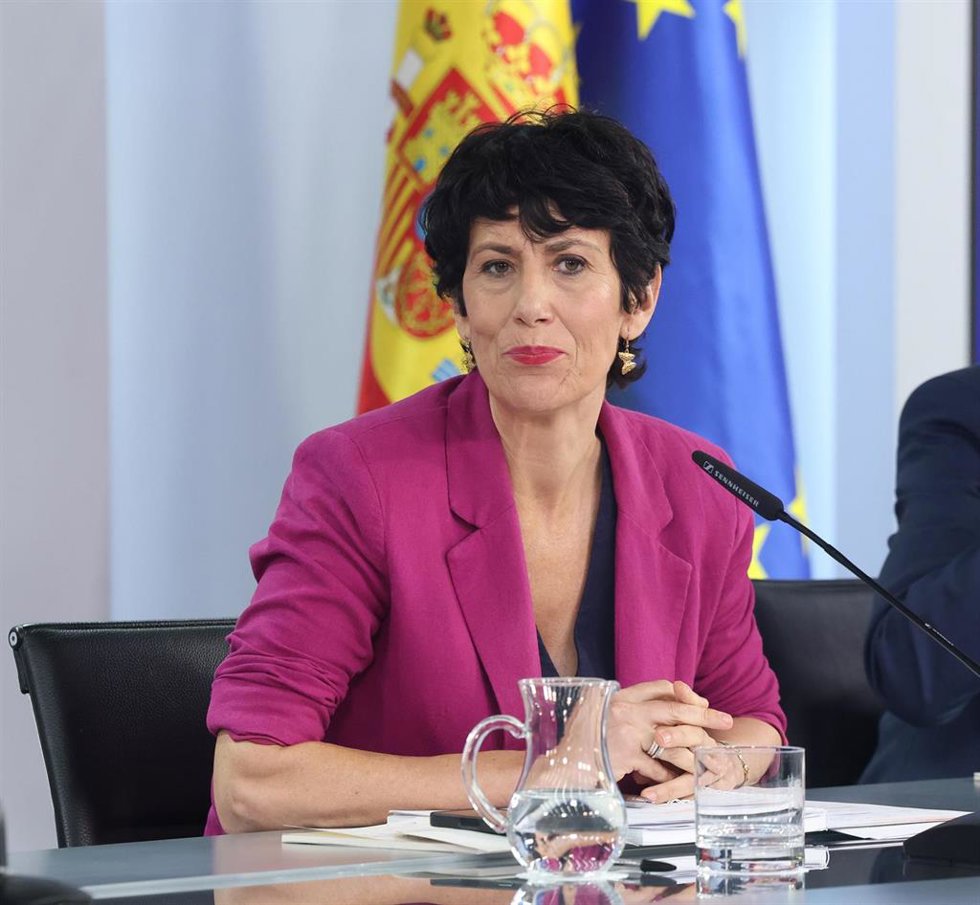 La ministra de Inclusión, Seguridad Social y Migraciones y portavoz del Gobierno, Elma Saiz, durante una rueda de prensa tras el Consejo de Ministros, a 7 de julio de 2026, en Madrid (España). 