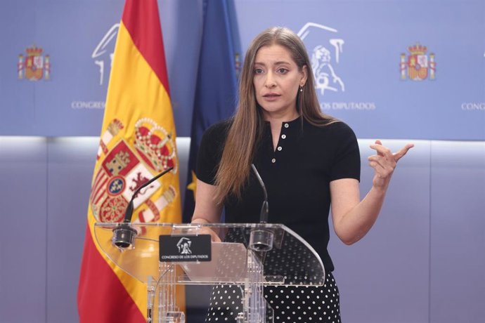 La portavoz del PP en el Congreso, Ester Muñoz, durante una rueda de prensa en el Congreso de los Diputados, a 23 de junio de 2026, en Madrid (España).
