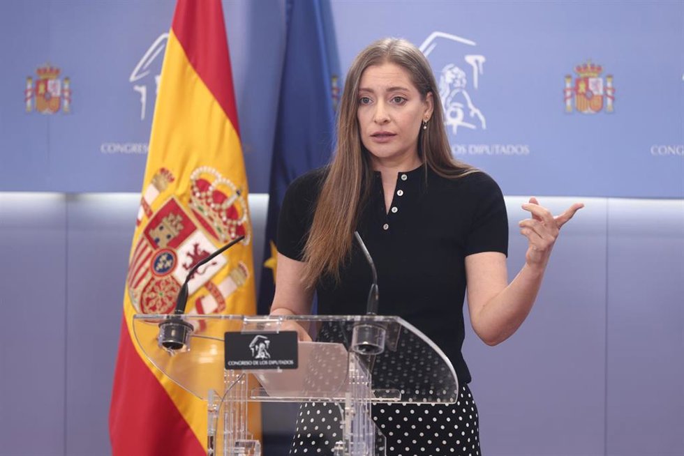 La portavoz del PP en el Congreso, Ester Muñoz, durante una rueda de prensa en el Congreso de los Diputados, a 23 de junio de 2026, en Madrid (España).