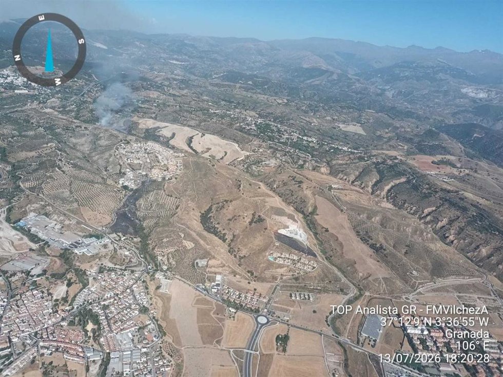 Ubicación del incendio forestal declarado en Jun (Granada) el lunes, 13 de julio.