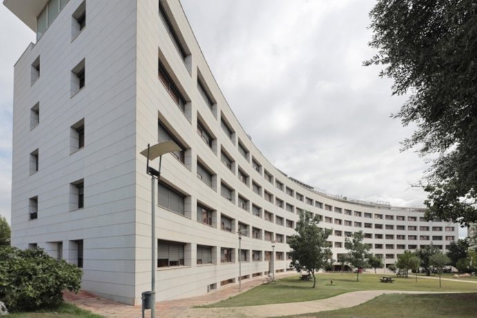 La Universitat de València incorpora un avanzado sistema de difracción de electrones para el análisis estructural de nanocristales