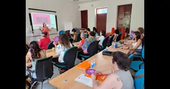 Experts aborden en la UA les xarxes socials i violències masclistes digitals des de l'àmbit educatiu
