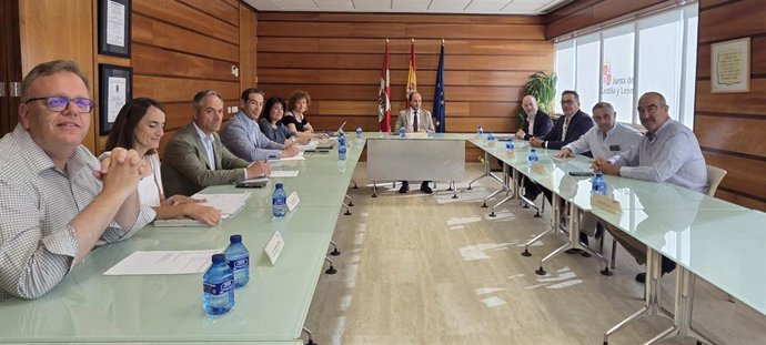 Pino en la reunión con ACOR.