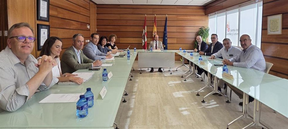 Pino en la reunión con ACOR.