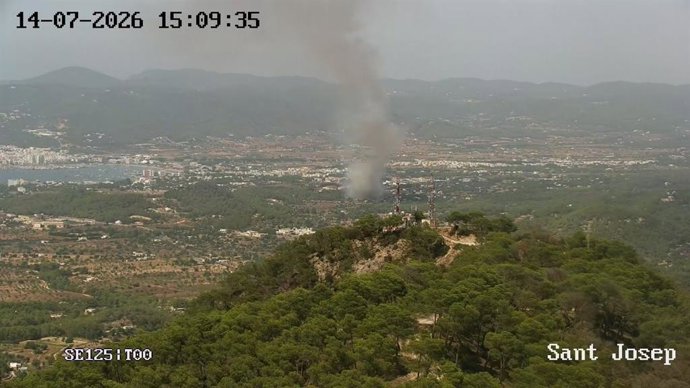 Incendio forestal en Sant Josep
