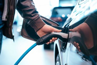 Archivo - Las empresas chinas mantienen su apuesta por España en 2026 con el foco en el coche eléctrico