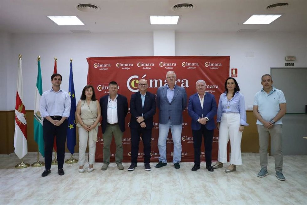 Encuentro del subdelegado Manuel Fernández con el presidente de la Cámara de Comercio de Andújar, Javier Camello